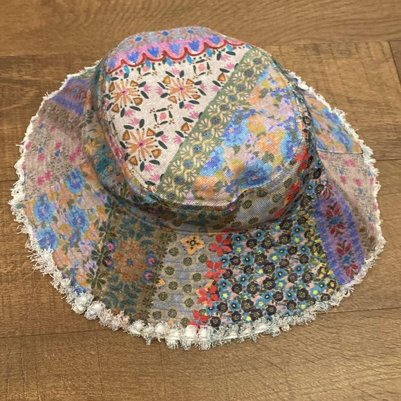 NATURAL LIFE Sandy Days Bucket Hat Watercolor Patchwork Sunny Day Boho Festival - Picture 3 of 14